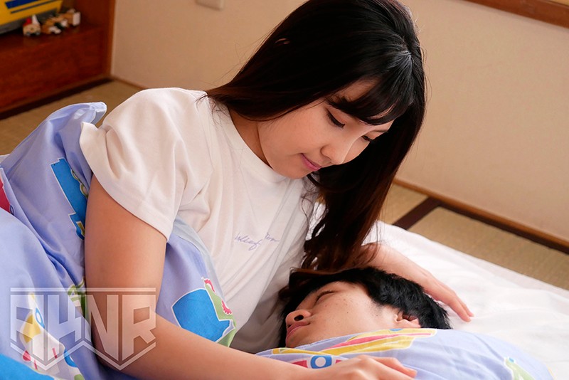 Movie Gallery Image 10
