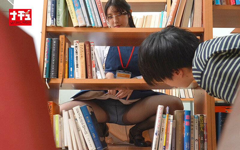 Movie Gallery Image 5