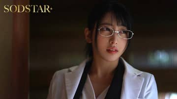 Movie Gallery Image 5