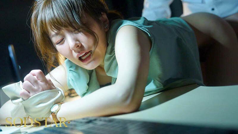 Movie Gallery Image 10