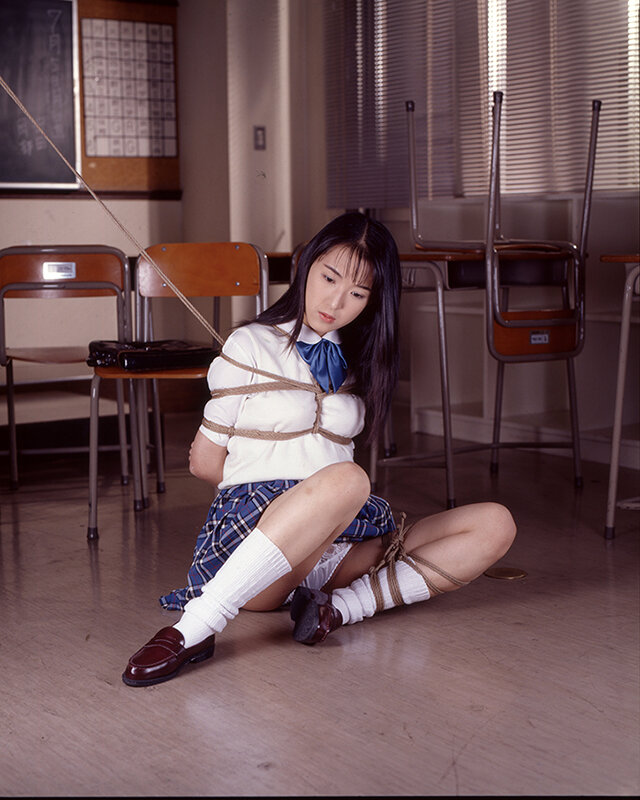 Movie Gallery Image 2