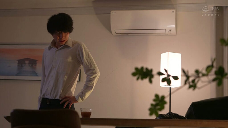 Movie Gallery Image 2