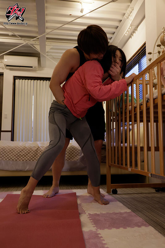 Movie Gallery Image 3