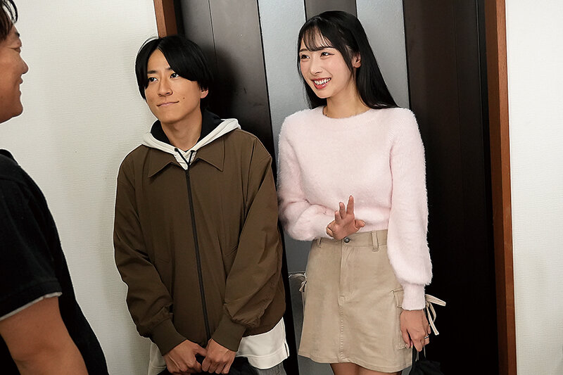 Movie Gallery Image 5