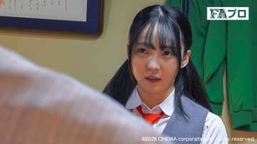Movie Gallery Image 11