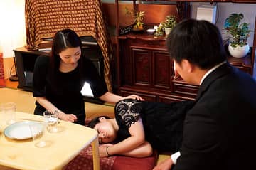 Movie Gallery Image 4