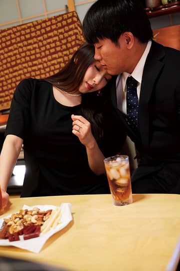 Movie Gallery Image 5