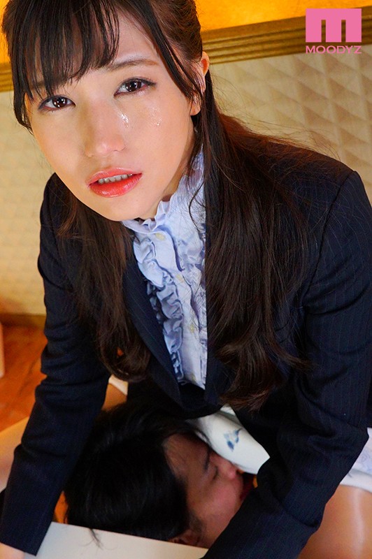 Movie Gallery Image 11