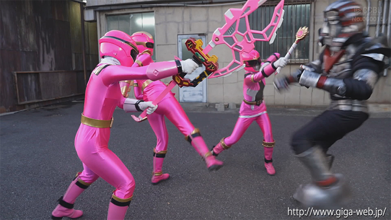 Movie Gallery Image 13