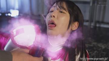 Movie Gallery Image 17